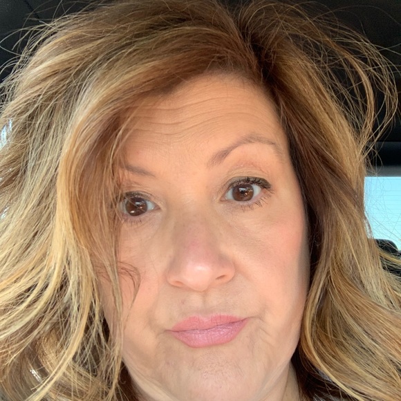 Meet your Posher! - Picture 8 of 8